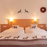 Madrisa 3*