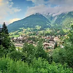 Madrisa 3*