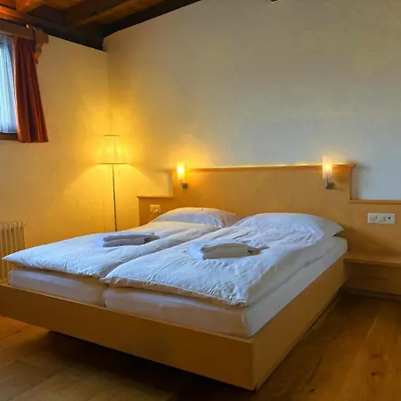 Madrisa Отель 3*