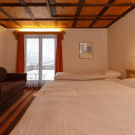 Madrisa 3*